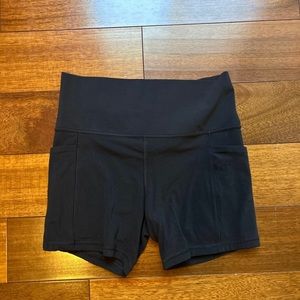 Athleta black biker shorts size medium